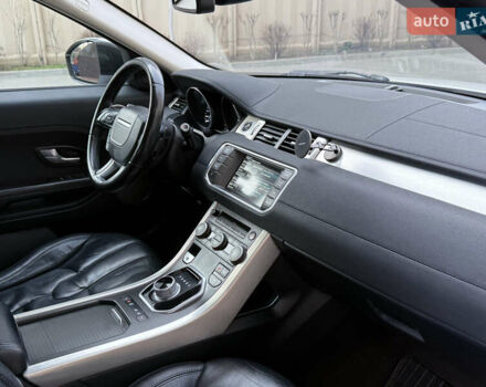 Білий Ленд Ровер Рендж Ровер Евок, об'ємом двигуна 2.18 л та пробігом 185 тис. км за 21000 $, фото 34 на Automoto.ua