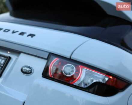 Білий Ленд Ровер Рендж Ровер Евок, об'ємом двигуна 2.2 л та пробігом 94 тис. км за 23899 $, фото 50 на Automoto.ua