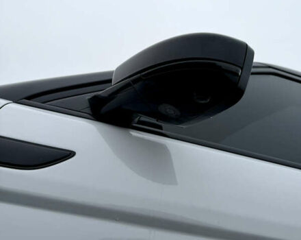 Білий Ленд Ровер Рендж Ровер Евок, об'ємом двигуна 2 л та пробігом 122 тис. км за 26000 $, фото 10 на Automoto.ua