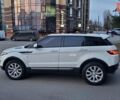 Белый Ленд Ровер Рендж Ровер Эвок, объемом двигателя 2 л и пробегом 129 тыс. км за 21900 $, фото 1 на Automoto.ua