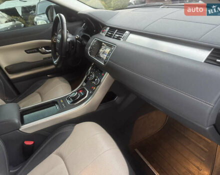 Белый Ленд Ровер Рендж Ровер Эвок, объемом двигателя 2 л и пробегом 150 тыс. км за 14800 $, фото 42 на Automoto.ua