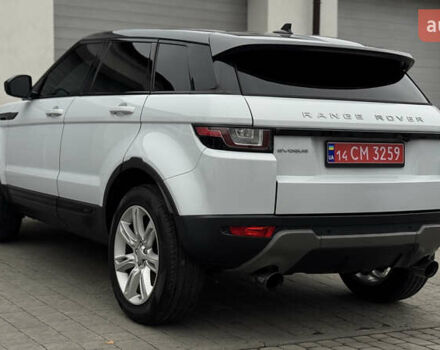 Білий Ленд Ровер Рендж Ровер Евок, об'ємом двигуна 2 л та пробігом 165 тис. км за 15400 $, фото 6 на Automoto.ua