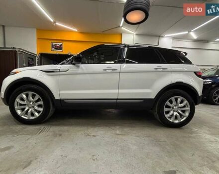 Білий Ленд Ровер Рендж Ровер Евок, об'ємом двигуна 2 л та пробігом 120 тис. км за 23200 $, фото 20 на Automoto.ua