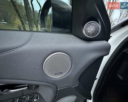 Білий Ленд Ровер Рендж Ровер Евок, об'ємом двигуна 2 л та пробігом 88 тис. км за 19999 $, фото 15 на Automoto.ua