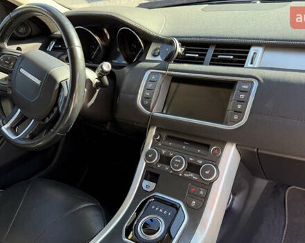 Білий Ленд Ровер Рендж Ровер Евок, об'ємом двигуна 2 л та пробігом 132 тис. км за 21500 $, фото 9 на Automoto.ua