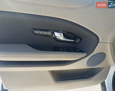 Белый Ленд Ровер Рендж Ровер Эвок, объемом двигателя 2 л и пробегом 87 тыс. км за 22900 $, фото 20 на Automoto.ua