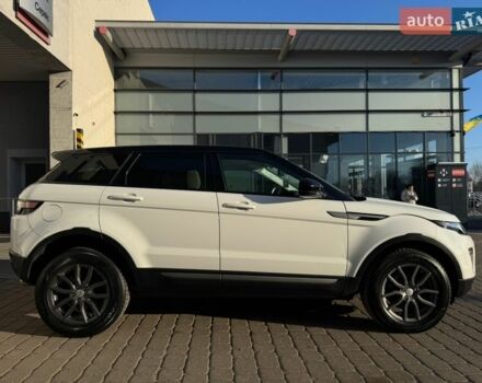 Білий Ленд Ровер Рендж Ровер Евок, об'ємом двигуна 2 л та пробігом 159 тис. км за 18999 $, фото 2 на Automoto.ua