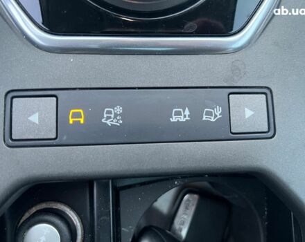 Белый Ленд Ровер Рендж Ровер Эвок, объемом двигателя 2 л и пробегом 68 тыс. км за 23490 $, фото 24 на Automoto.ua