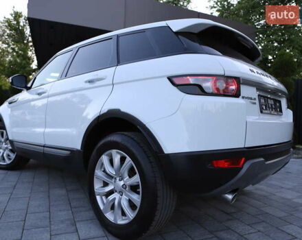 Білий Ленд Ровер Рендж Ровер Евок, об'ємом двигуна 2.2 л та пробігом 94 тис. км за 23899 $, фото 65 на Automoto.ua