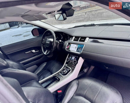 Белый Ленд Ровер Рендж Ровер Эвок, объемом двигателя 2 л и пробегом 179 тыс. км за 24700 $, фото 25 на Automoto.ua