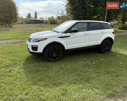 Ленд Ровер Рендж Ровер Евок 2016 у Ладижин на Automoto.ua Білий Ленд Ровер Рендж Ровер Евок, об'ємом двигуна 2 л та пробігом 86 тис. км за 23900 $, фото 2 на Automoto.ua