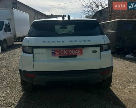 Білий Ленд Ровер Рендж Ровер Евок, об'ємом двигуна 2 л та пробігом 184 тис. км за 18780 $, фото 7 на Automoto.ua