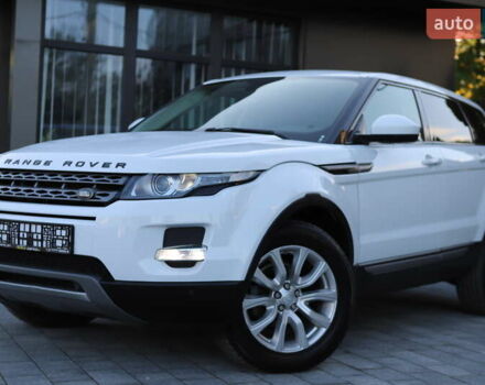 Білий Ленд Ровер Рендж Ровер Евок, об'ємом двигуна 2.2 л та пробігом 94 тис. км за 23899 $, фото 2 на Automoto.ua