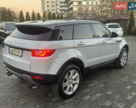 Белый Ленд Ровер Рендж Ровер Эвок, объемом двигателя 2 л и пробегом 150 тыс. км за 14800 $, фото 15 на Automoto.ua
