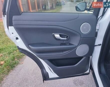 Белый Ленд Ровер Рендж Ровер Эвок, объемом двигателя 2.18 л и пробегом 82 тыс. км за 25300 $, фото 37 на Automoto.ua