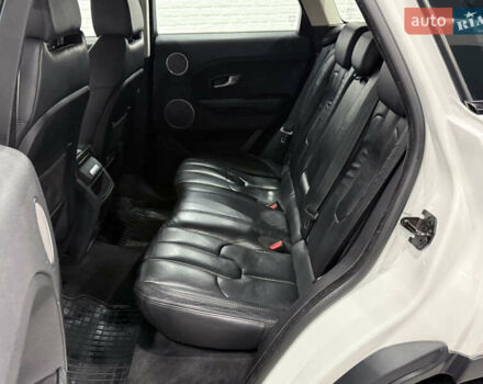 Білий Ленд Ровер Рендж Ровер Евок, об'ємом двигуна 2.18 л та пробігом 185 тис. км за 21000 $, фото 58 на Automoto.ua