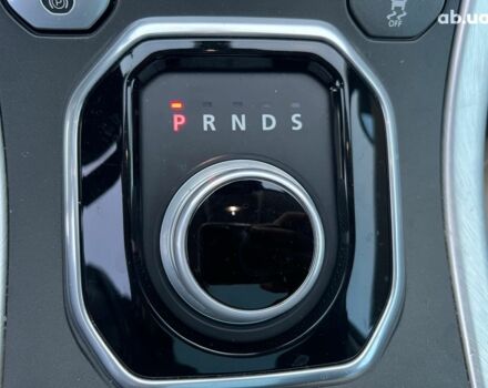 Белый Ленд Ровер Рендж Ровер Эвок, объемом двигателя 2 л и пробегом 68 тыс. км за 23490 $, фото 23 на Automoto.ua