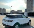 Білий Ленд Ровер Рендж Ровер Евок, об'ємом двигуна 2.18 л та пробігом 173 тис. км за 19500 $, фото 16 на Automoto.ua