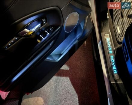 Белый Ленд Ровер Рендж Ровер Эвок, объемом двигателя 2 л и пробегом 184 тыс. км за 22500 $, фото 21 на Automoto.ua