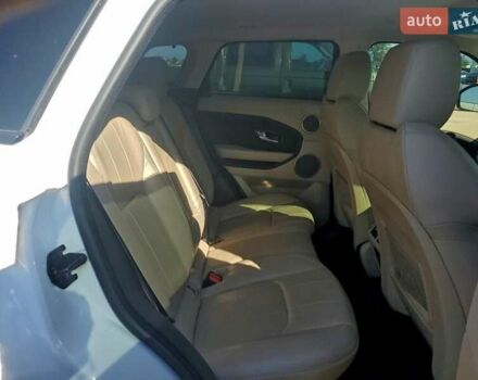 Белый Ленд Ровер Рендж Ровер Эвок, объемом двигателя 2 л и пробегом 118 тыс. км за 3500 $, фото 10 на Automoto.ua