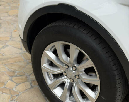 Белый Ленд Ровер Рендж Ровер Эвок, объемом двигателя 2 л и пробегом 56 тыс. км за 21300 $, фото 12 на Automoto.ua