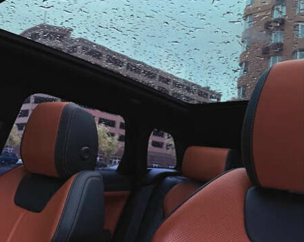 Білий Ленд Ровер Рендж Ровер Евок, об'ємом двигуна 2 л та пробігом 122 тис. км за 26999 $, фото 28 на Automoto.ua