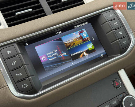 Білий Ленд Ровер Рендж Ровер Евок, об'ємом двигуна 2 л та пробігом 68 тис. км за 20990 $, фото 16 на Automoto.ua