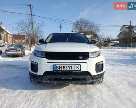 Белый Ленд Ровер Рендж Ровер Эвок, объемом двигателя 2 л и пробегом 87 тыс. км за 22900 $, фото 3 на Automoto.ua