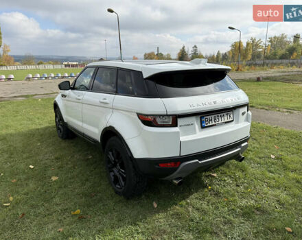 Ленд Ровер Рендж Ровер Евок 2016 у Ладижин на Automoto.ua Білий Ленд Ровер Рендж Ровер Евок, об'ємом двигуна 2 л та пробігом 86 тис. км за 23900 $, фото 3 на Automoto.ua