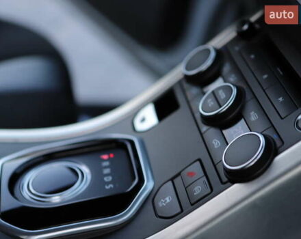 Білий Ленд Ровер Рендж Ровер Евок, об'ємом двигуна 2.2 л та пробігом 94 тис. км за 23899 $, фото 114 на Automoto.ua