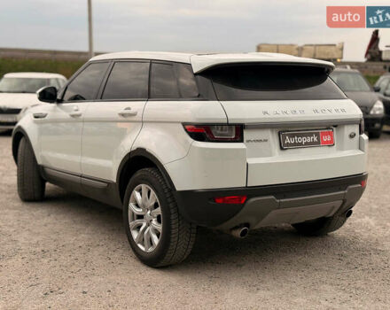Білий Ленд Ровер Рендж Ровер Евок, об'ємом двигуна 2 л та пробігом 68 тис. км за 20990 $, фото 4 на Automoto.ua