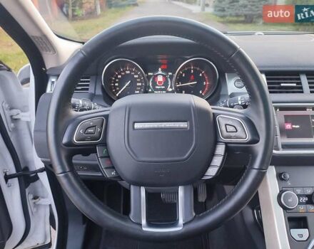 Белый Ленд Ровер Рендж Ровер Эвок, объемом двигателя 2.18 л и пробегом 82 тыс. км за 25300 $, фото 24 на Automoto.ua