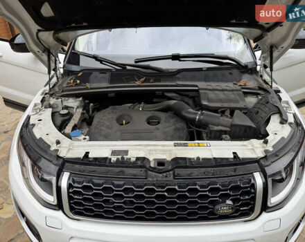 Белый Ленд Ровер Рендж Ровер Эвок, объемом двигателя 2 л и пробегом 56 тыс. км за 21300 $, фото 38 на Automoto.ua