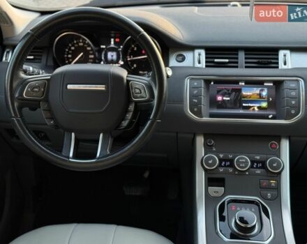 Білий Ленд Ровер Рендж Ровер Евок, об'ємом двигуна 2 л та пробігом 159 тис. км за 18999 $, фото 36 на Automoto.ua