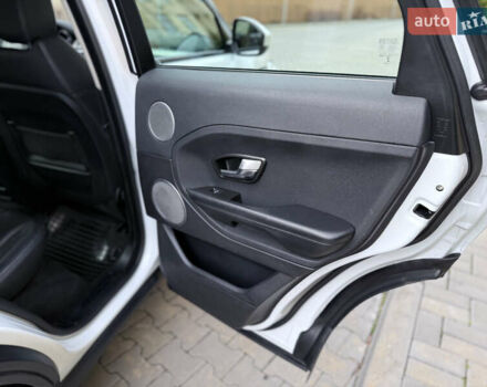 Білий Ленд Ровер Рендж Ровер Евок, об'ємом двигуна 2.18 л та пробігом 185 тис. км за 21000 $, фото 103 на Automoto.ua