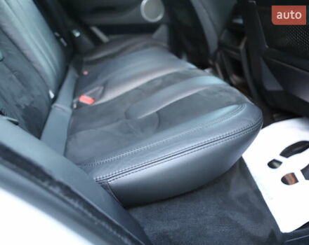 Білий Ленд Ровер Рендж Ровер Евок, об'ємом двигуна 2.2 л та пробігом 94 тис. км за 23899 $, фото 98 на Automoto.ua