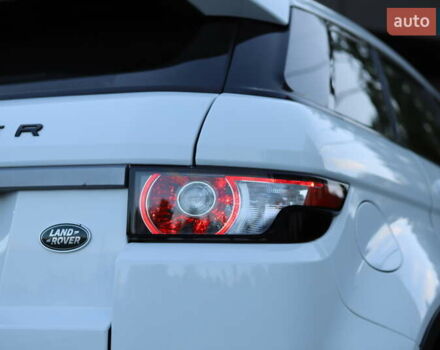 Білий Ленд Ровер Рендж Ровер Евок, об'ємом двигуна 2.2 л та пробігом 94 тис. км за 23899 $, фото 54 на Automoto.ua
