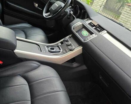 Белый Ленд Ровер Рендж Ровер Эвок, объемом двигателя 2 л и пробегом 127 тыс. км за 19900 $, фото 12 на Automoto.ua