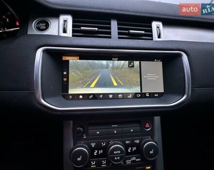 Білий Ленд Ровер Рендж Ровер Евок, об'ємом двигуна 2 л та пробігом 88 тис. км за 19999 $, фото 37 на Automoto.ua