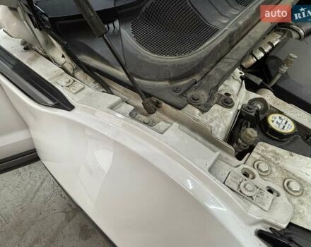 Білий Ленд Ровер Рендж Ровер Евок, об'ємом двигуна 2 л та пробігом 120 тис. км за 23200 $, фото 23 на Automoto.ua