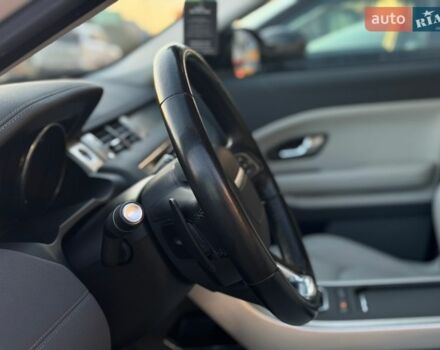 Білий Ленд Ровер Рендж Ровер Евок, об'ємом двигуна 2 л та пробігом 159 тис. км за 18999 $, фото 15 на Automoto.ua