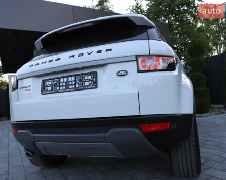 Білий Ленд Ровер Рендж Ровер Евок, об'ємом двигуна 2.2 л та пробігом 94 тис. км за 23899 $, фото 55 на Automoto.ua