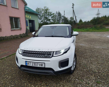 Ленд Ровер Рендж Ровер Эвок 2016 в Рожнятове на Automoto.ua Белый Ленд Ровер Рендж Ровер Эвок, объемом двигателя 2.2 л и пробегом 100 тыс. км за 28500 $, фото 28 на Automoto.ua