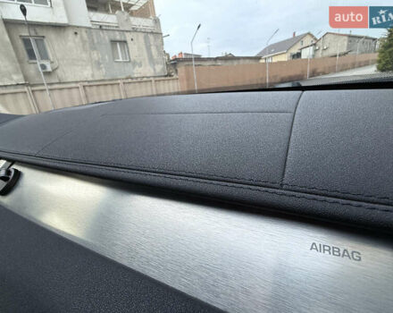 Білий Ленд Ровер Рендж Ровер Евок, об'ємом двигуна 2.18 л та пробігом 185 тис. км за 21000 $, фото 107 на Automoto.ua