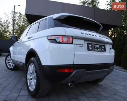 Білий Ленд Ровер Рендж Ровер Евок, об'ємом двигуна 2.2 л та пробігом 94 тис. км за 23899 $, фото 63 на Automoto.ua