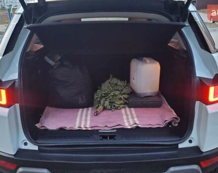 Белый Ленд Ровер Рендж Ровер Эвок, объемом двигателя 2 л и пробегом 129 тыс. км за 21900 $, фото 16 на Automoto.ua