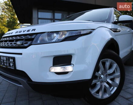 Білий Ленд Ровер Рендж Ровер Евок, об'ємом двигуна 2.2 л та пробігом 94 тис. км за 23899 $, фото 6 на Automoto.ua