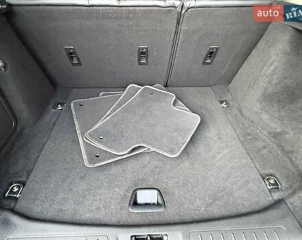 Білий Ленд Ровер Рендж Ровер Евок, об'ємом двигуна 2.18 л та пробігом 185 тис. км за 21000 $, фото 68 на Automoto.ua