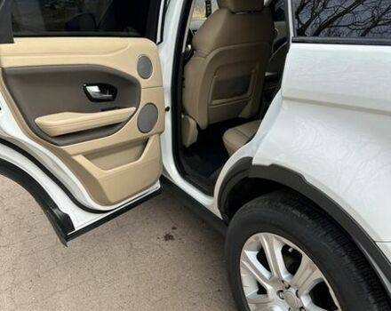 Белый Ленд Ровер Рендж Ровер Эвок, объемом двигателя 2 л и пробегом 100 тыс. км за 19800 $, фото 10 на Automoto.ua