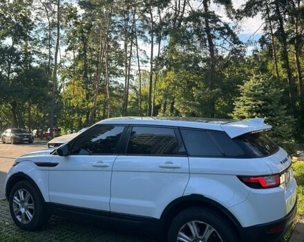 Белый Ленд Ровер Рендж Ровер Эвок, объемом двигателя 2 л и пробегом 170 тыс. км за 19900 $, фото 3 на Automoto.ua